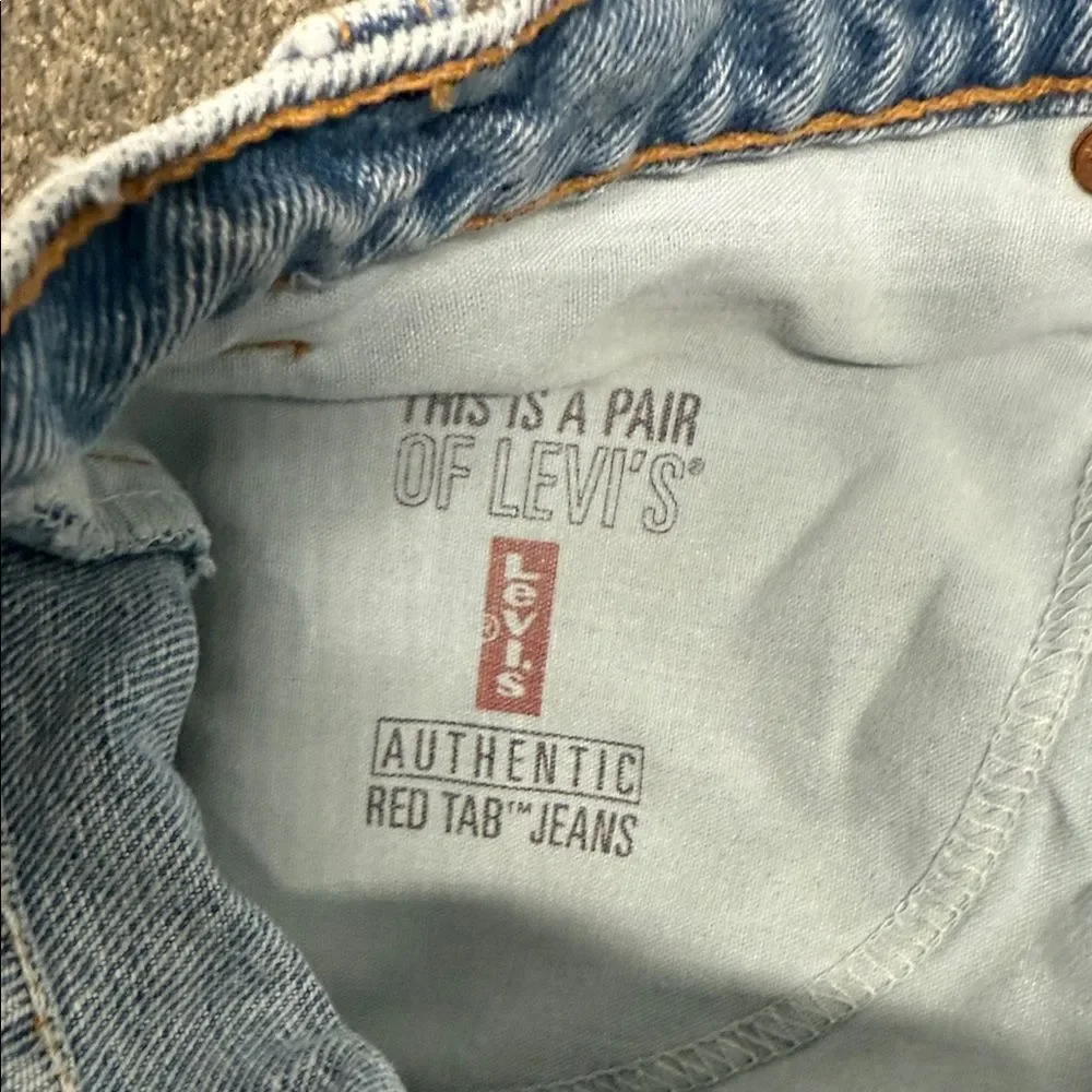 Levi's Jeans Mens 36x32 550 Light Wash Classic Blue Denim Relaxed Fit Cotton 90s